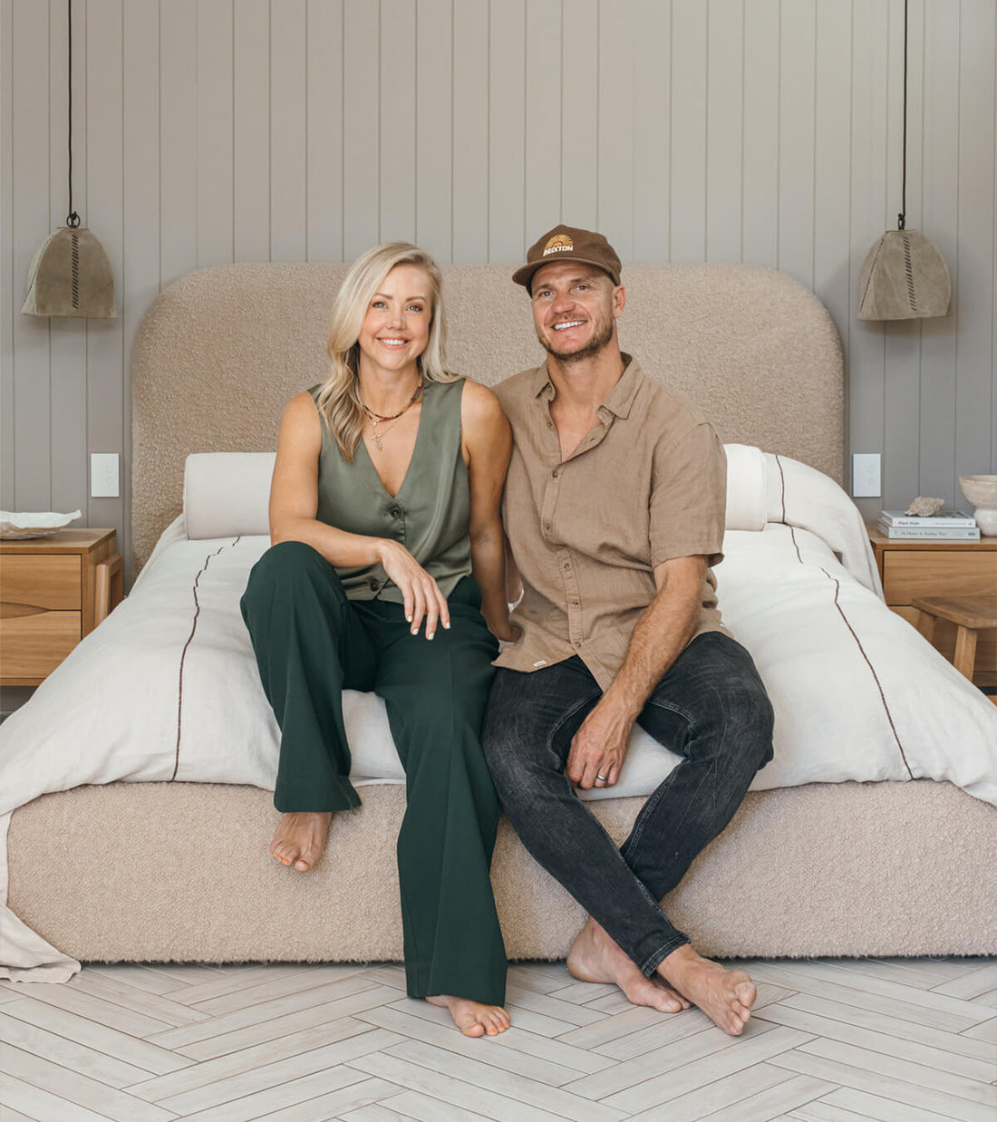 In Bed With Zenn – Kyal and Kara