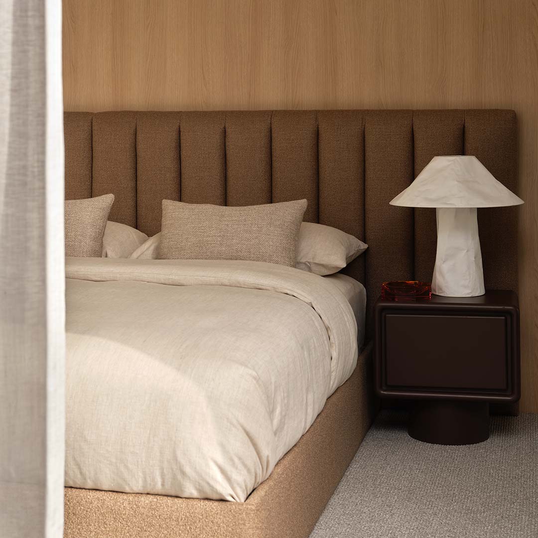 Harlow Bed