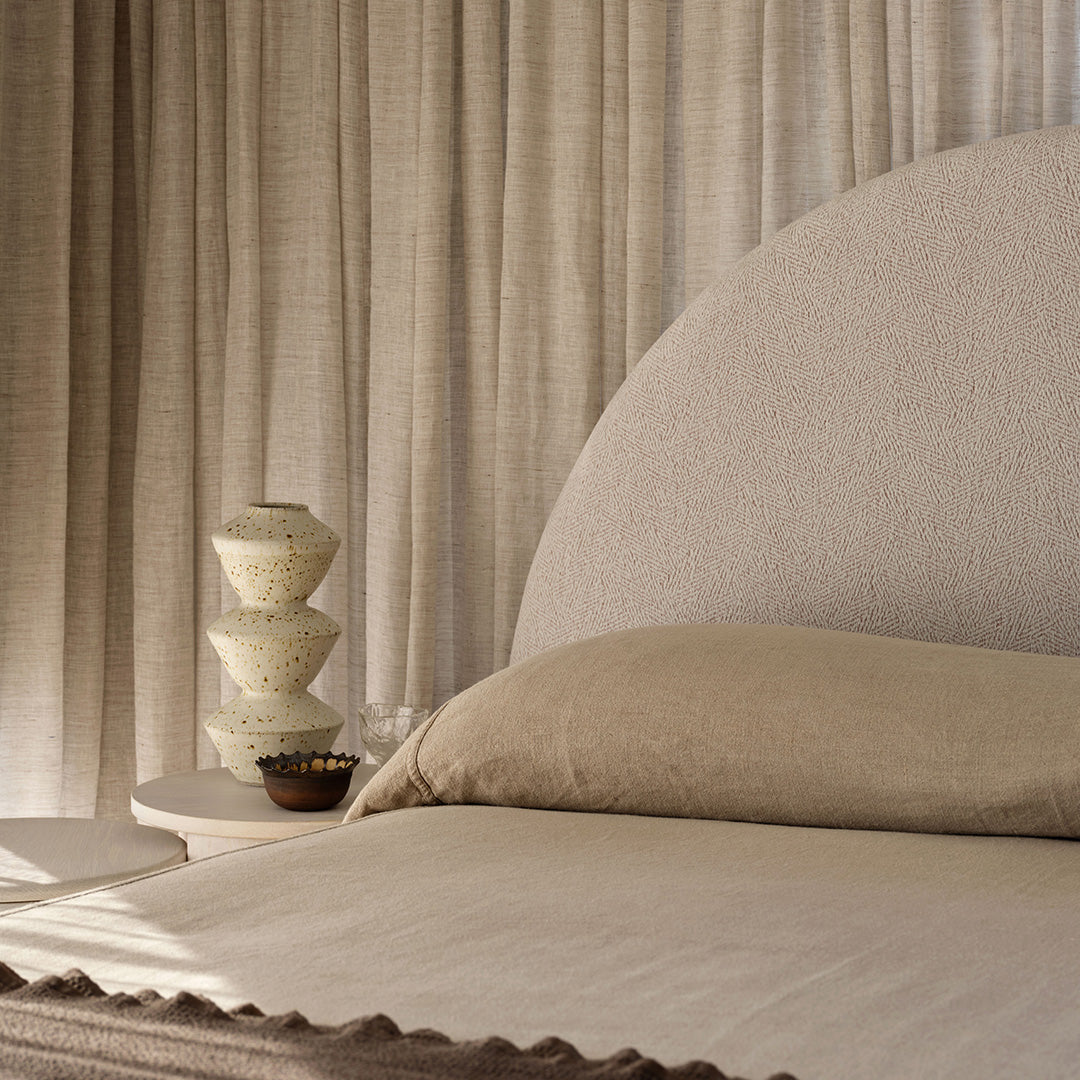 Urban Arch Bed