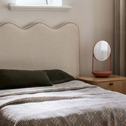 Wave Piped Bed