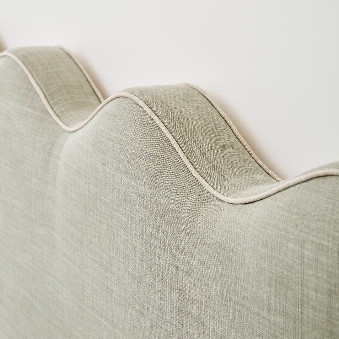 Wave Piped Bed