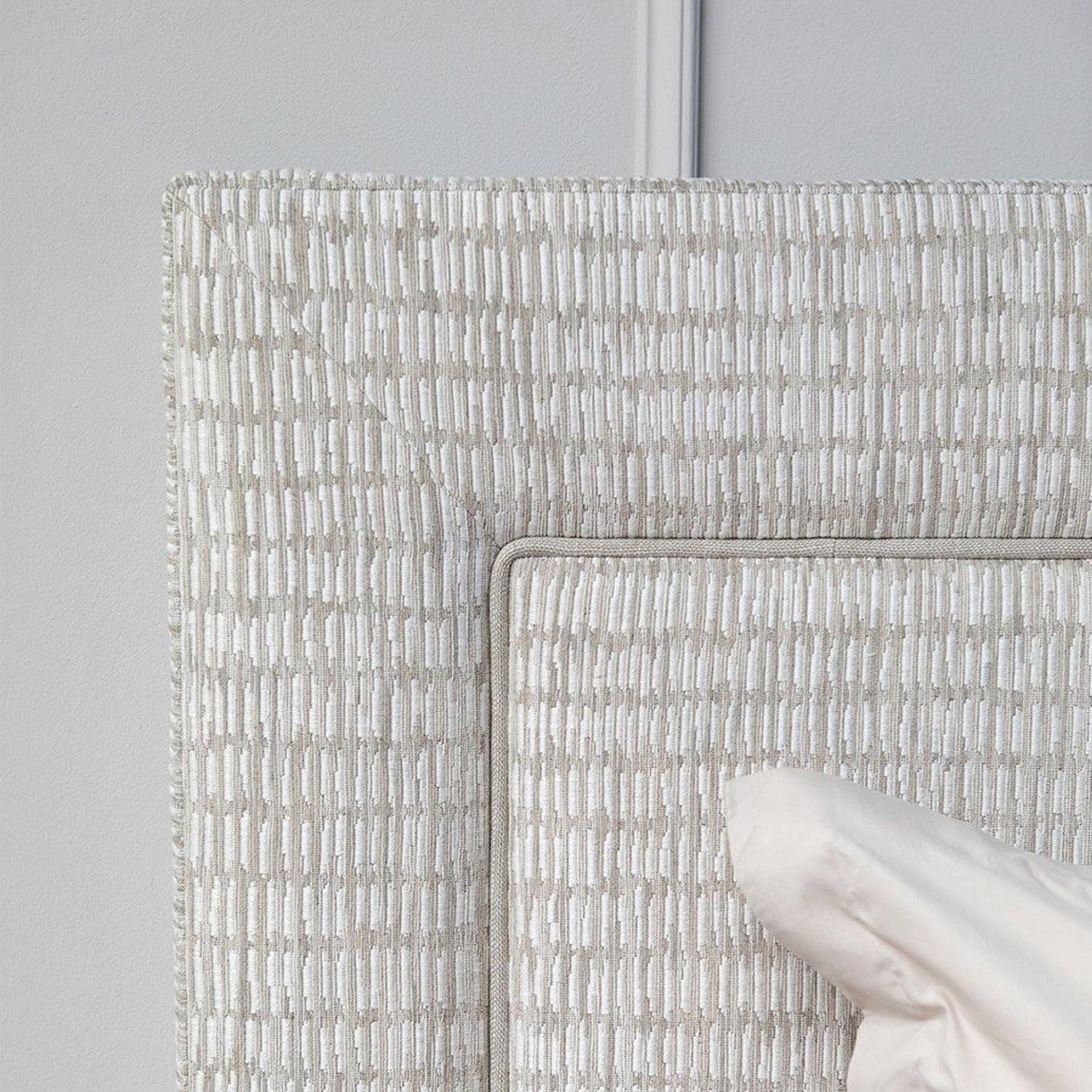 Milan Bedhead - ZENN DESIGN