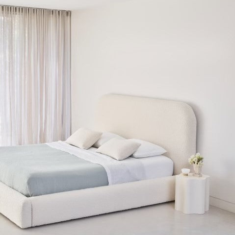 Krystal Bed