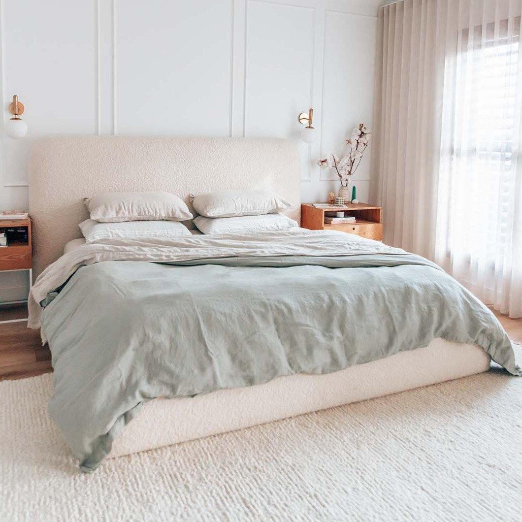 Krystal Bed