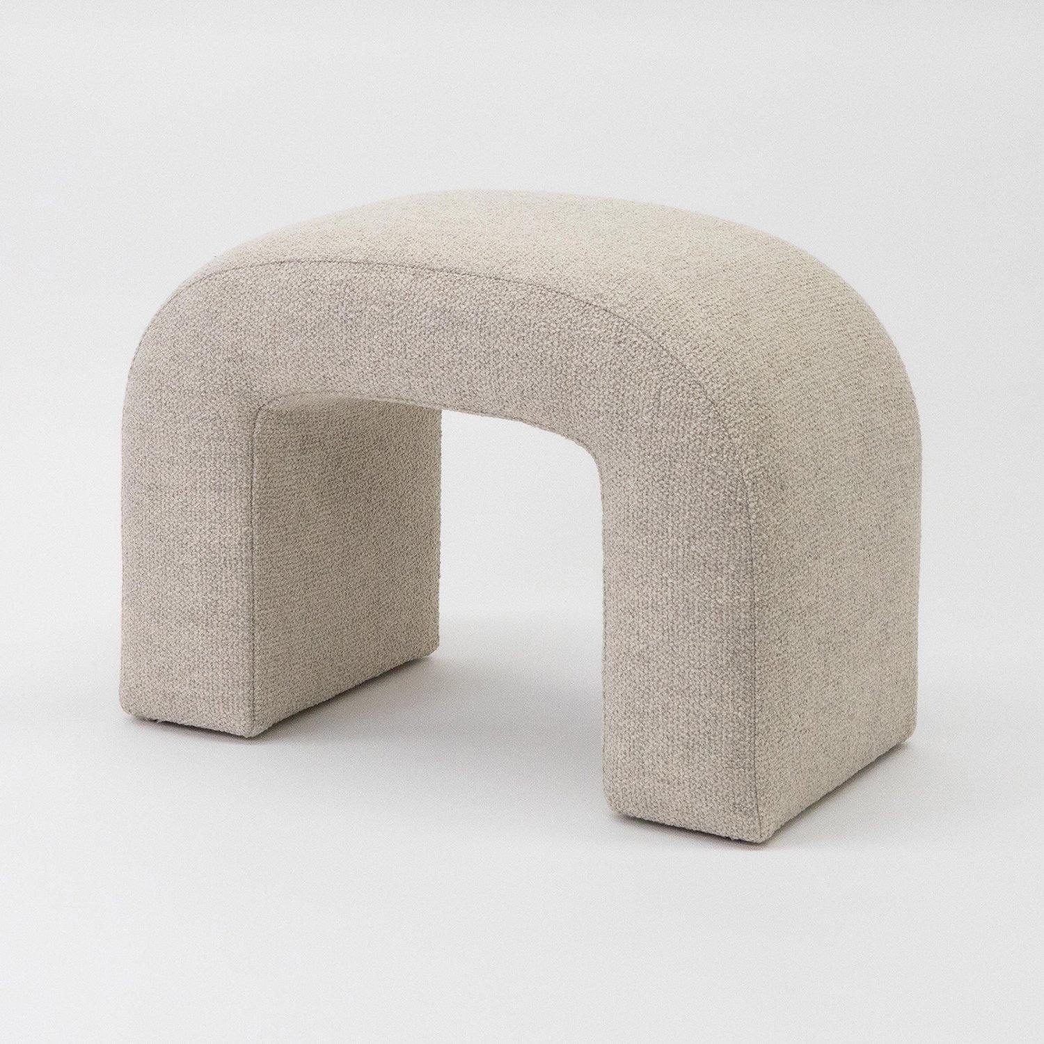 The Little Curved Stool - ZENN DESIGN
