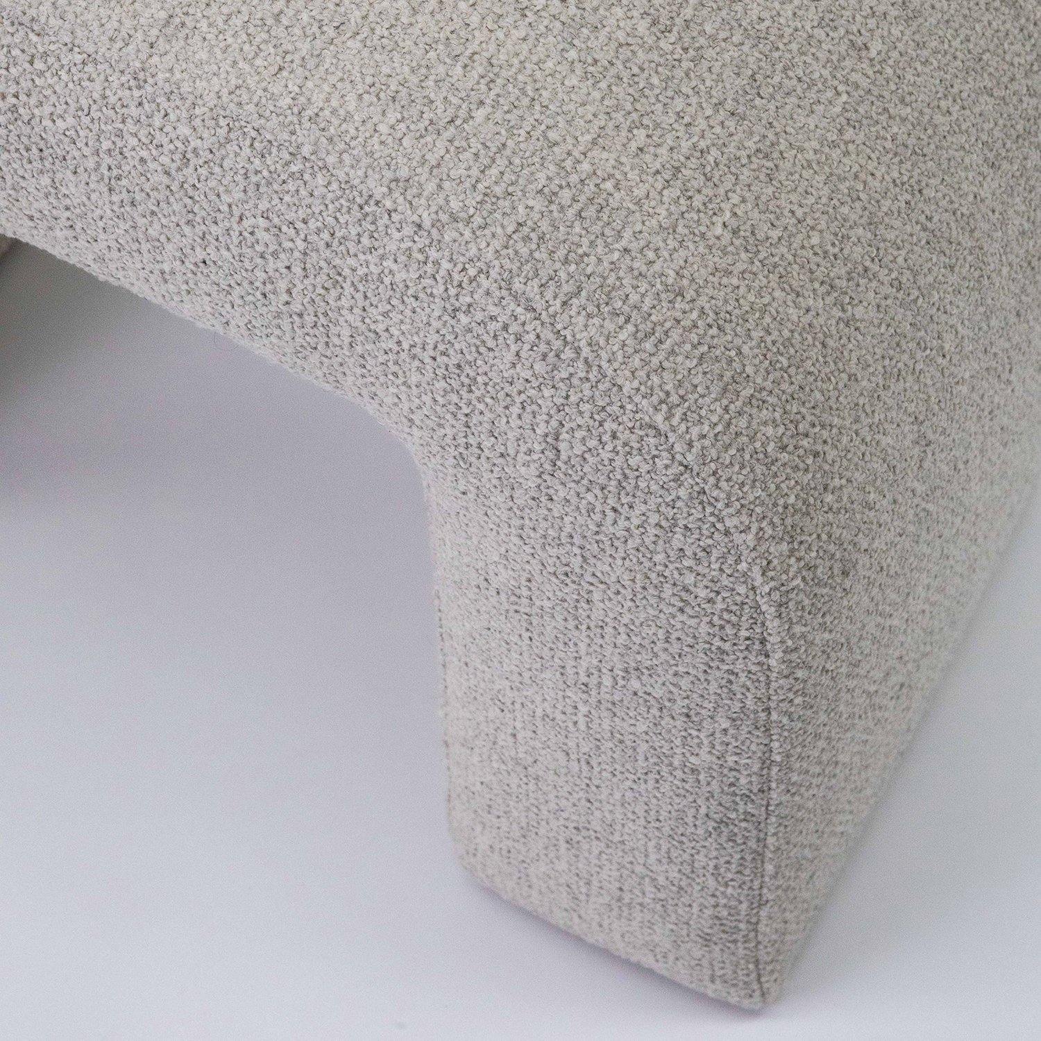 The Little Curved Stool - ZENN DESIGN