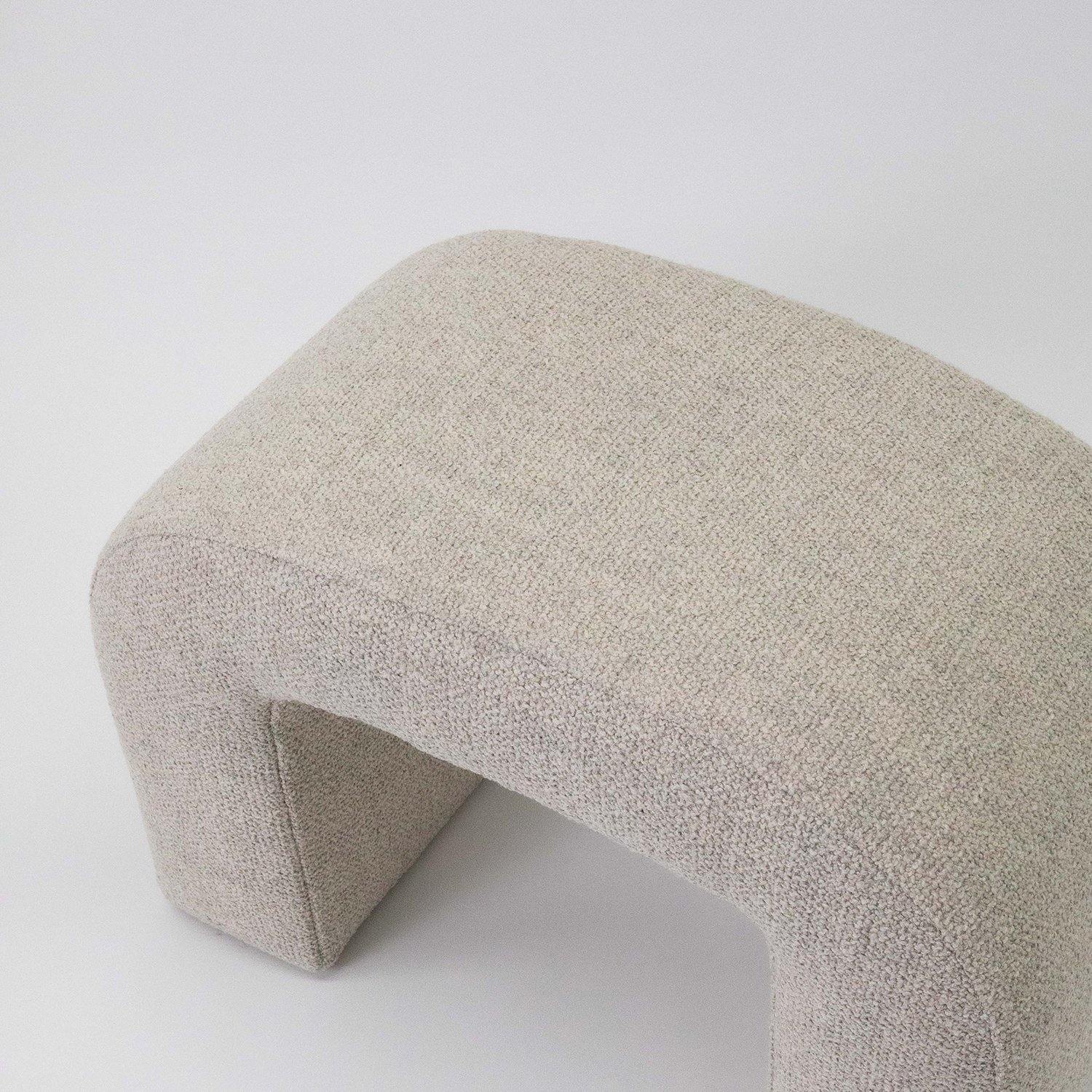 The Little Curved Stool - ZENN DESIGN