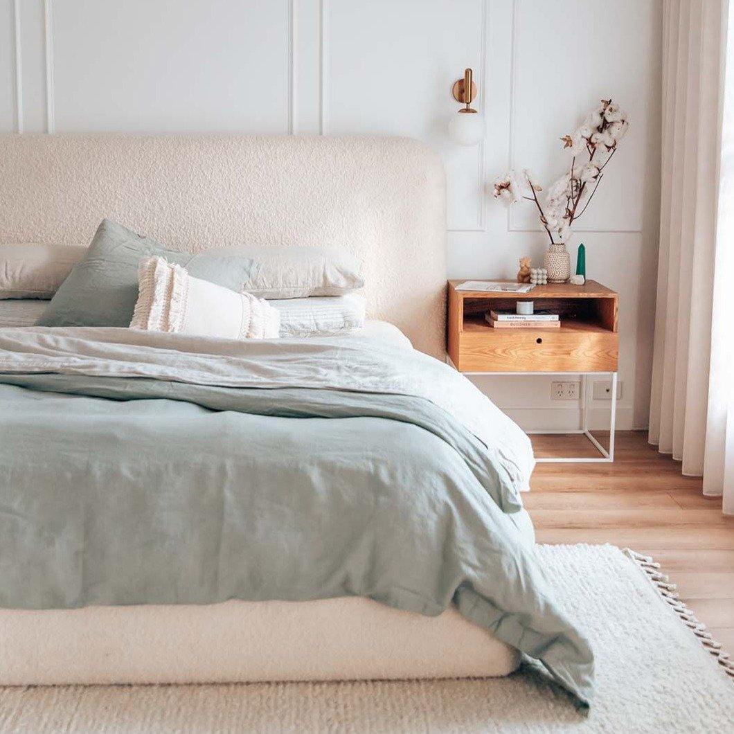 Krystal Bed